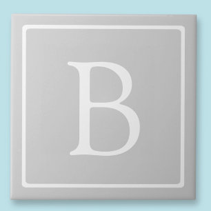 Einfaches hellgraues Monogramm Fliese