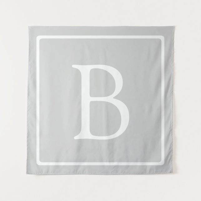 Einfaches hellgraues Monogramm Wandteppich (Vorderseite)
