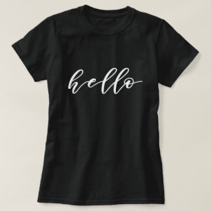 Einfaches Hello Design in schönem Typografie-Skrip T-Shirt