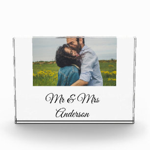 Einfaches Minimal-Mr-und-Mrs-fügen-Sie-Ihren-Namen Fotoblock