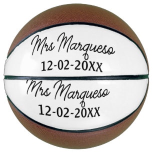 einfaches minimales Monogramm Frau Herr Name Datum Basketball