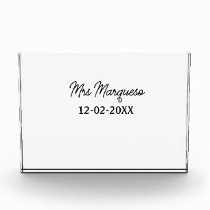 einfaches minimales Monogramm Frau Herr Name Datum Fotoblock