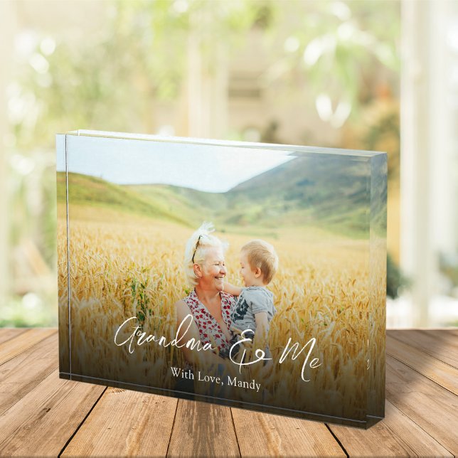 Einfaches Minimalistisches Foto Kalligrafie Oma un (Von Creator hochgeladen)