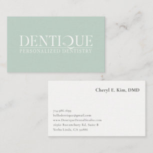 Einfaches Minimalistisches Sanftes Mintgrün-Logo P Visitenkarte