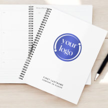 Einfaches, modernes Berufliches Logo mit Namen