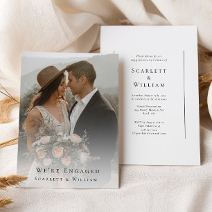 Einfaches, modernes Elegantes Foto Wir sind Verlob Einladung