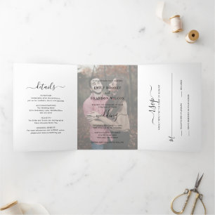 Einfaches modernes Foto Elegante Hochzeit Dreifach Gefaltete Einladung