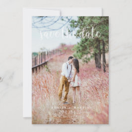 Einfaches, modernes, gefertigtes Foto Save The Date