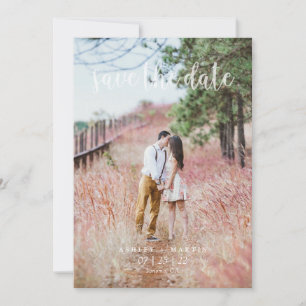 Einfaches, modernes, gefertigtes Foto Save The Date