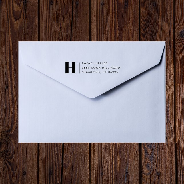 Einfaches Modernes Monogramm Rücksendeadresse Gummistempel (Simple modern monogram rubber stamp adds a clean personal touch to every envelope.)