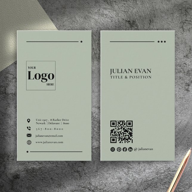 Einfaches modernes QR-Code Sage Grün Minimalistisc Visitenkarte (Simple Modern QR Code Sage Green Minimalist Business Card)