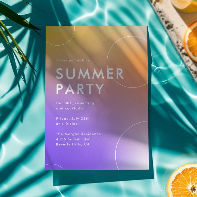 Einfaches modernes Summer Cocktail Party (Lila) Einladung (bright, modern and colourful summer party invitation with purple to orange gradient. )