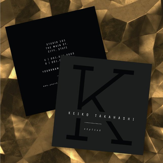 Einfaches Monogramm Moderner Minimalistischer Styl Quadratische Visitenkarte (Simple Bold Monogram Modern Minimalist Stylist Square Business Card @ zazzle.com/color_therapy)