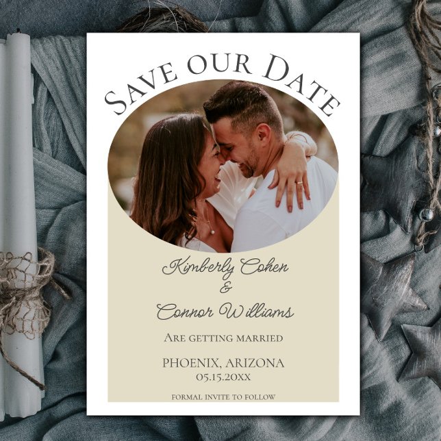 Einfaches ovales Foto Save the Date | Beige (Beige Simple Oval Photo Save the Date)