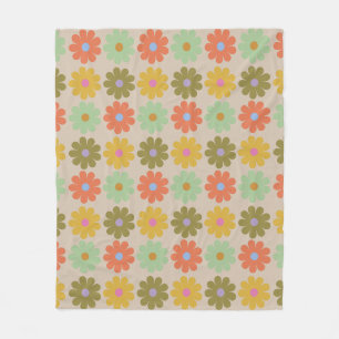 Einfaches, pastellfarbenes, vintageartiges Blumenm Fleecedecke