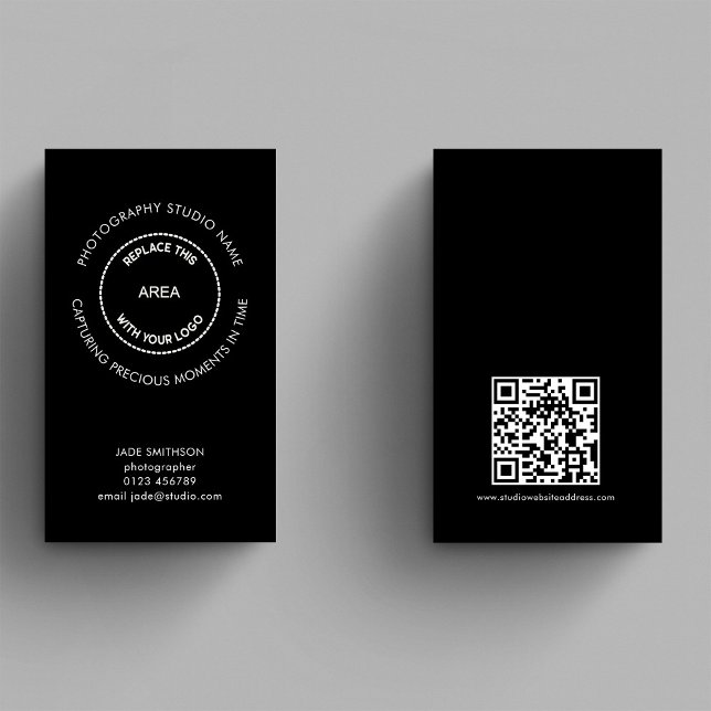 Einfaches QR-Logo-Zitat für Fotostudio Schwarz Visitenkarte (Von Creator hochgeladen)