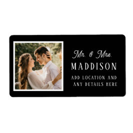 Einfaches Schwarz-Weiß-Hochzeitsstil-Foto