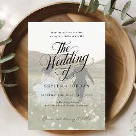 Einfaches Schwarz-Weiß-Skript-Overlay-Foto Einladung