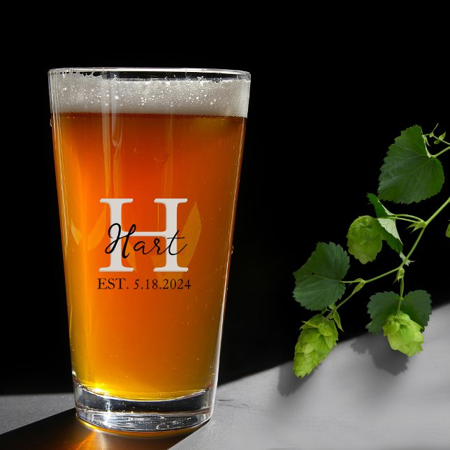 Einfaches Schwarzbeigenbier Glas (Von Creator hochgeladen)