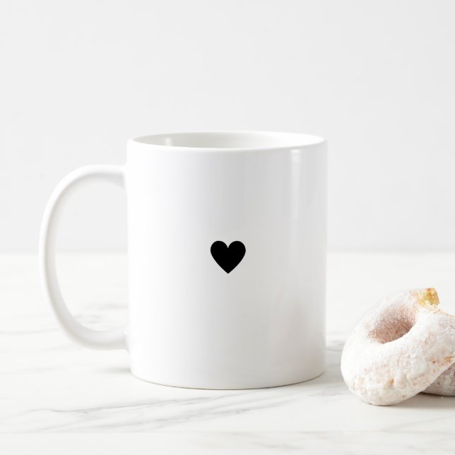 Einfaches Schwarzes Herz Moderne Liebe Kaffeetasse (Mit Donut)