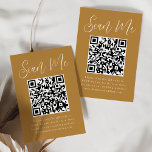 Einfaches Skript Ochre QR Code Hochzeit RSVP Begleitkarte<br><div class="desc">Mit diesen modernen Hochzeitskarten mit QR-Code können Sie Ihre Hochzeit oder Veranstaltung ganz einfach UAWG machen. Die eleganten Hochzeitsgehäuse-Karten zeigen "Scan Me" in einem skurrilen weißen Skript mit ockerfarbenem Hintergrund. Personalisieren Sie die Karte mit Ihrem UAWG, Ihrer Hochzeitswebsite und den Instruktionen für Gäste, die die Vorlagen verwenden. Auf der Kartenrückseite...</div>
