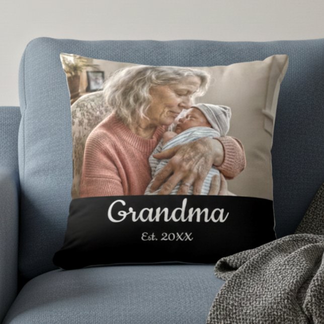 Einfaches Skript Oma Est. Foto Jahr Schwarz Kissen (Von Creator hochgeladen)