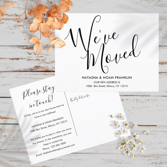 Einfaches Skript Wir haben die neue Zuhause-Adress Ankündigungspostkarte (Von Creator hochgeladen)