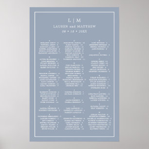 Einfaches staubblaues monogramm Hochzeits Sitzordn Poster
