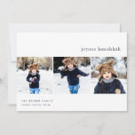 Einfachheit | Hanukkah Foto Collage Card Feiertagskarte<br><div class="desc">Senden Sie Hanukkah Grüße an Freunde und Familie mit unseren eleganten Fotokarten. Die Karte ist so konzipiert, dass sie drei Ihrer liebsten quadratischen Fotos, die nebeneinander in einem Collage-Format angeordnet sind, aufnehmen kann. Sie enthält Ihren eigenen Hanukkah-Gruß (mit "Joyous Hanukkah" gezeigt) und Familiennamen. Die Karten kehren zu einem subtilen Wasserfarbenstreifen-Muster...</div>