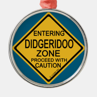 Einfahrt in die Didgeridoo-Zone Ornament Aus Metall