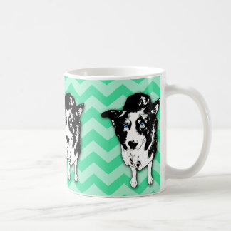 Einfarbige grüne Zickzack Grenzcollie-Tasse Tasse