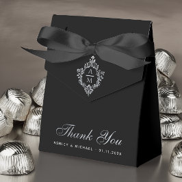 Einfarbige Hochzeitscreme aus schwarzem Elegant in Geschenkschachtel