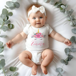 Einfarbiges Monogramm der Wasserfarben, der Gesich Baby Strampler