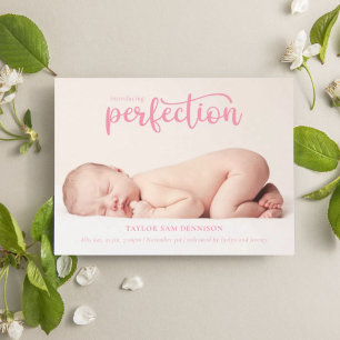 Einführung von Perfection Simple Script Foto Birth Ankündigung