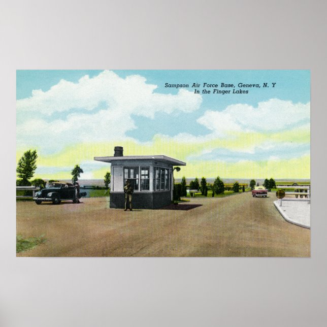 Eingang zur Sampson Air Force Base View Poster (Vorne)