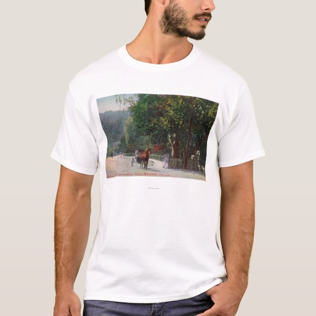 Eingangs-Ansicht zum schattigen Weg, Pferdewagen T-Shirt (Vorderseite)