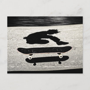 eingeklemmtes Skateboard Postkarte