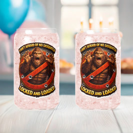 Eingeschaltet und bereit Sasquatch kann Glas trink