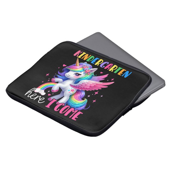 Eingeschultes Einhorn Kindergarten Laptopschutzhülle (Vorne Oben)