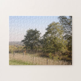 Eingezäuntes Puzzle der Gipfel-Ansicht