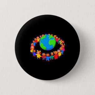 Einheit in der Welt - Kinder, die Handschuhe halte Button