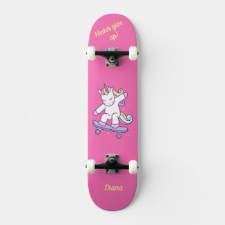 Einhorn auf Skateboard für Kinder