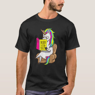 Einhorn-Bibliothekar für einen Lehrer, der in Sc e T-Shirt