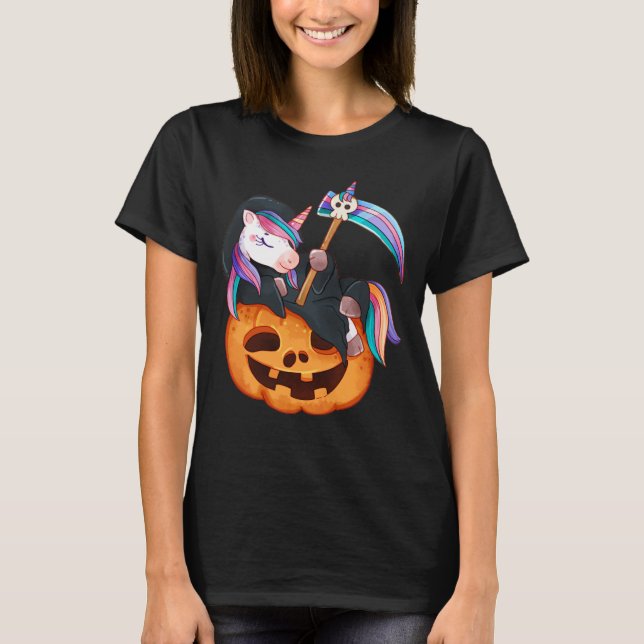 Einhorn Halloween-Kostümtod, der auf Kürbis liegt T-Shirt (Vorderseite)