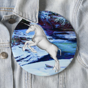 Einhorn in der Schneeknöpfe Button