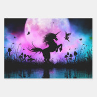 Einhorn mit kleinen Feen