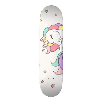 Einhorn-Regenbogen-u. Skateboard