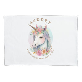 Einhorn und Blumenkranz Kissenbezug