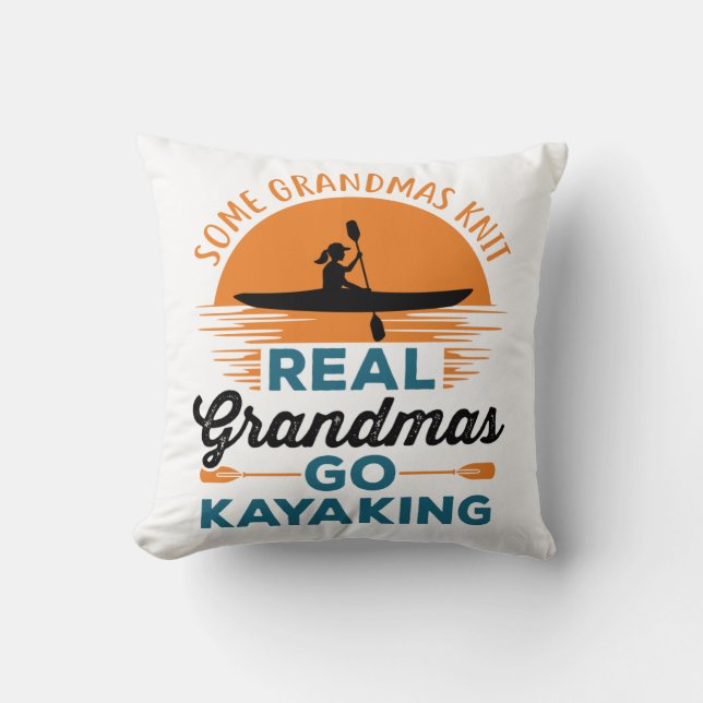 Einige Grandmas Strick Real Grandmas Go Kajak Kissen (Vorderseite)