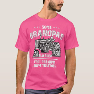 Einige Grandpas spielen Bingo Cool Grandpas Drive  T-Shirt